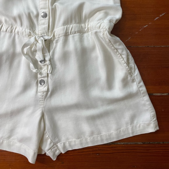 DA-NANG Surplus Cinch Tie Waist Silk Sexy Coastal RomperW/ Pockets - Sz Small - Picture 8 of 12